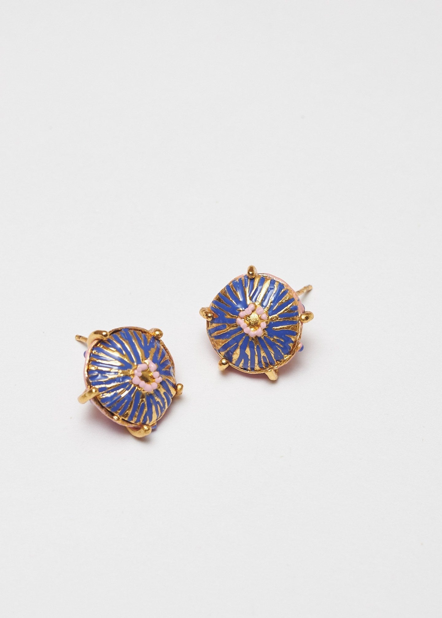 Aretes sombrerito midi azul rosa