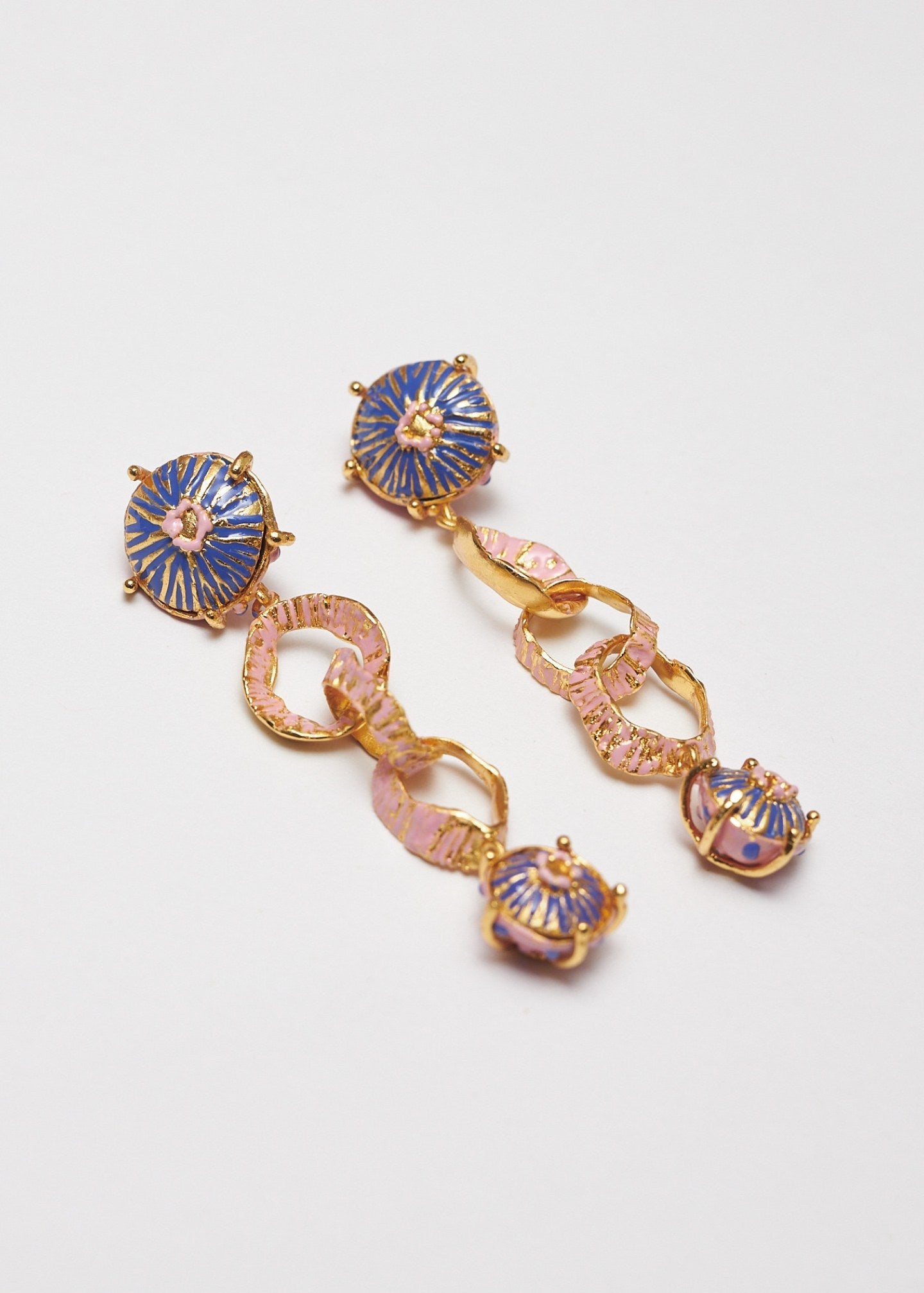 Aretes mini sombrerito largo azul