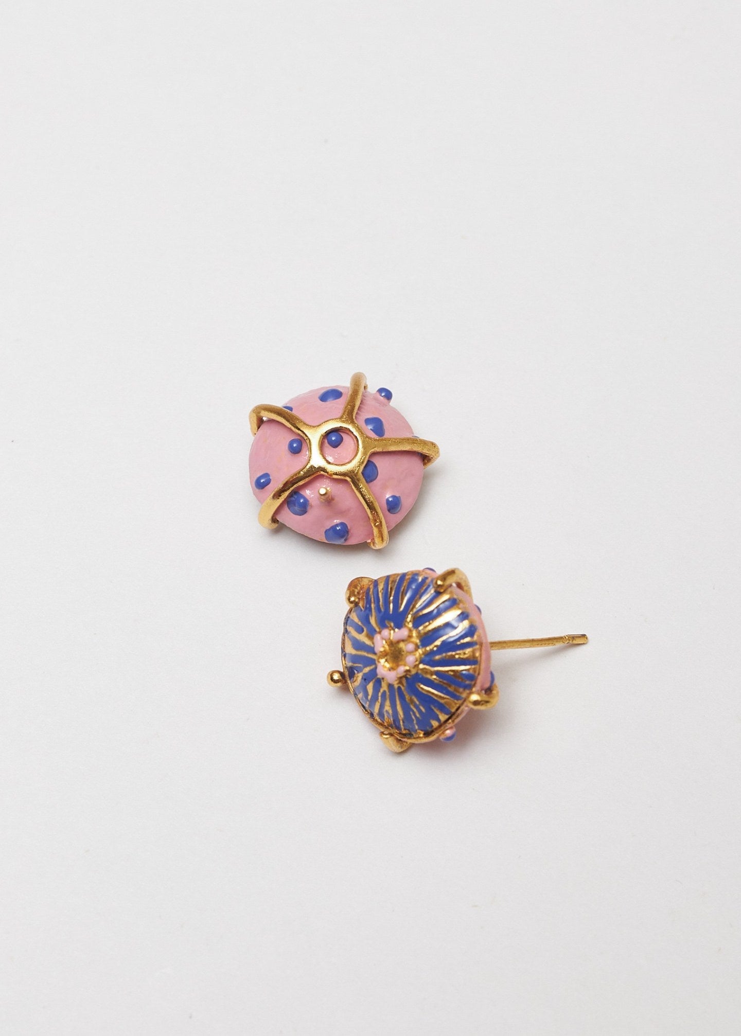 Aretes sombrerito midi azul rosa