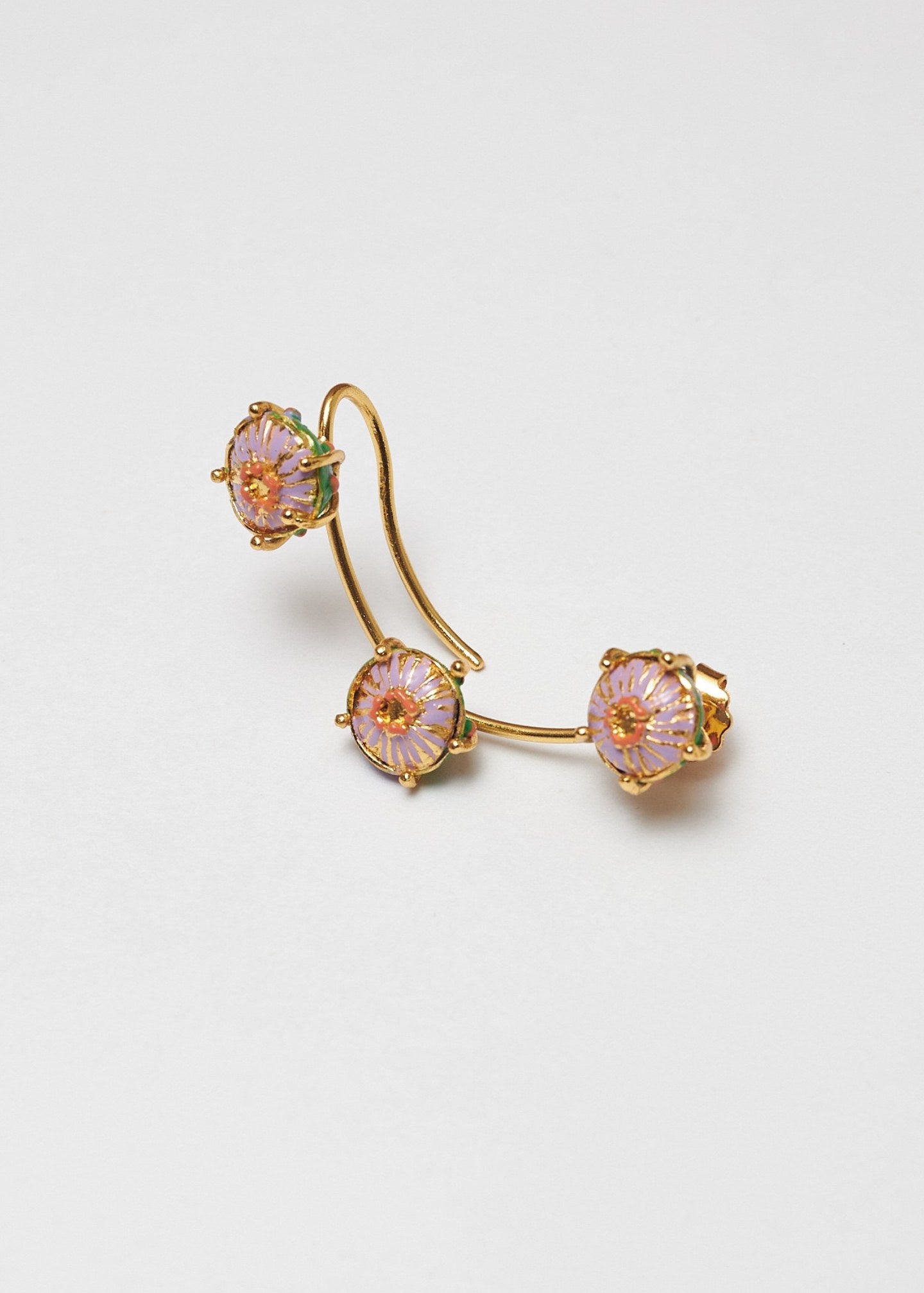 Earcuff viaje con sombrerito verde (Der.)